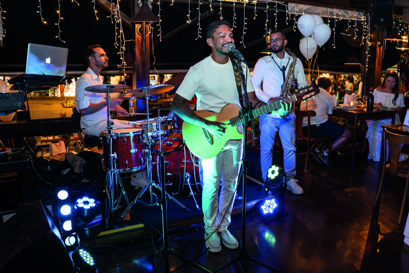 Show ao vivo na Mercearia Campos